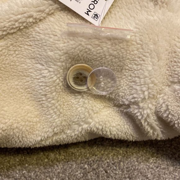 Treasure & bond women's fleece jacket. - Picture 5 of 5